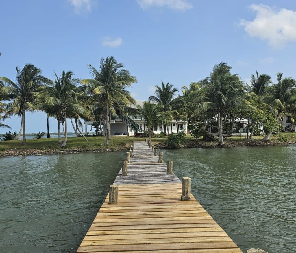 Manatee Lodge, Belize